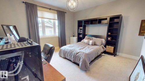 4810 Donsdale Drive Nw, Edmonton, AB - Indoor Photo Showing Bedroom