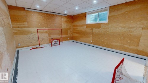 4810 Donsdale Drive Nw, Edmonton, AB - Indoor