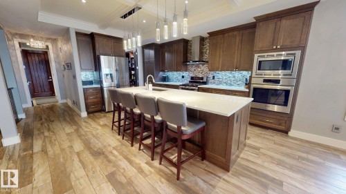 4810 Donsdale Drive Nw, Edmonton, AB - Indoor Photo Showing Kitchen