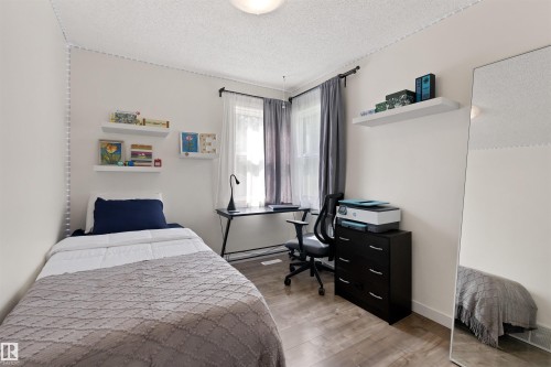 10994 135 Street Nw, Edmonton, AB - Indoor Photo Showing Bedroom