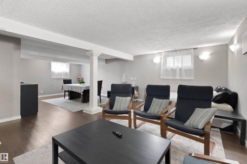 10994 135 Street Nw, Edmonton, AB - Indoor