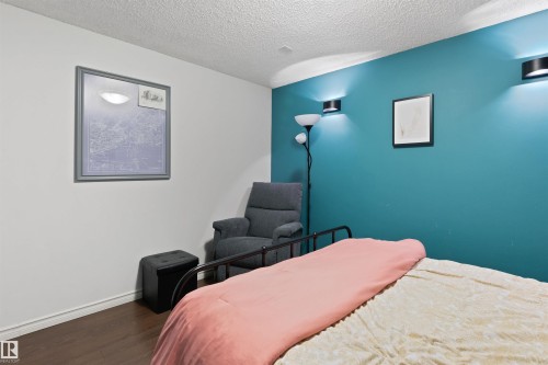 10994 135 Street Nw, Edmonton, AB - Indoor Photo Showing Bedroom