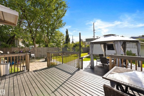 10994 135 Street Nw, Edmonton, AB - Outdoor