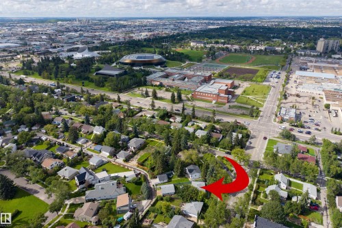 10994 135 Street Nw, Edmonton, AB - Outdoor With View