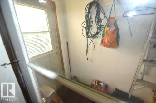 5007 2 Street, Boyle, AB - Indoor Photo Showing Bathroom
