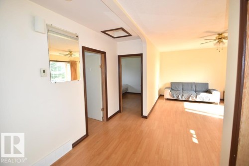 5007 2 Street, Boyle, AB - Indoor Photo Showing Other Room