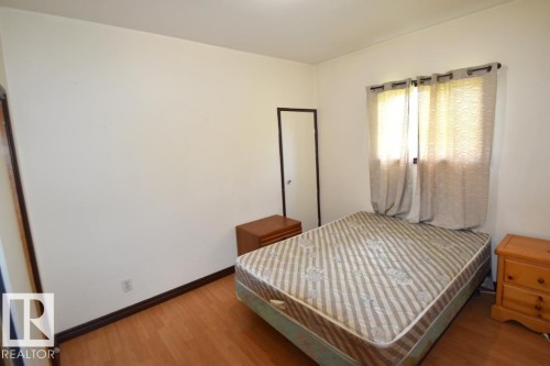 5007 2 Street, Boyle, AB - Indoor Photo Showing Bedroom
