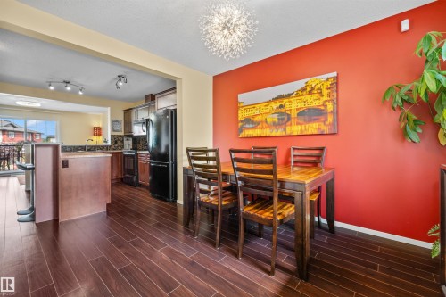 #20 3751 12 St Nw, Edmonton, AB - Indoor Photo Showing Other Room