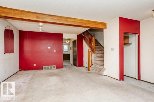 3520 42 Avenue Nw, Edmonton, AB - Indoor Photo Showing Other Room