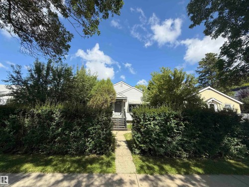 14810 104 Avenue Nw, Edmonton, AB - Outdoor