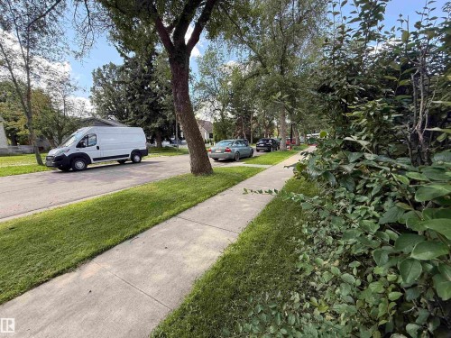 14810 104 Avenue Nw, Edmonton, AB - Outdoor