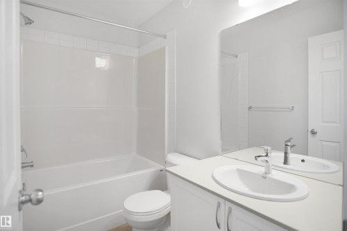 1967 210 Street Nw, Edmonton, AB - Indoor Photo Showing Bathroom