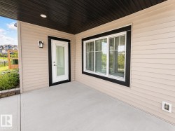 1646 DAVIDSON GREEN Southwest  Edmonton, AB T6W 3J3