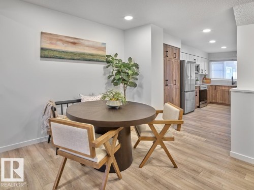 2714 Alces Way Sw, Edmonton, AB - Indoor Photo Showing Dining Room