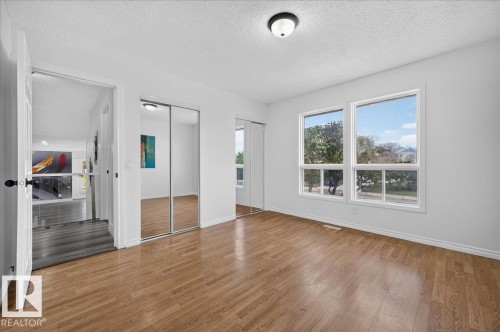 18903 86A Avenue Nw, Edmonton, AB - Indoor Photo Showing Other Room