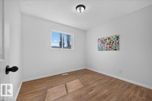 18903 86A Avenue Nw, Edmonton, AB - Indoor Photo Showing Other Room