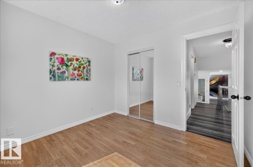 18903 86A Avenue Nw, Edmonton, AB - Indoor Photo Showing Other Room