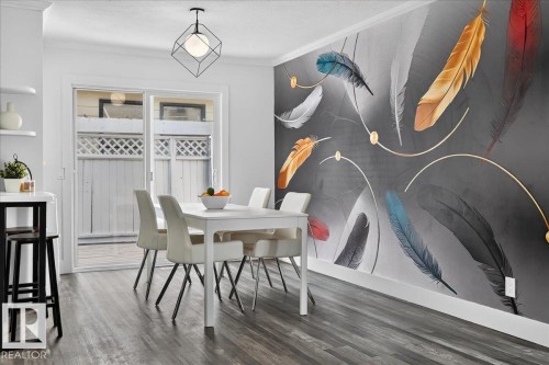 18903 86A Avenue Nw, Edmonton, AB - Indoor Photo Showing Dining Room