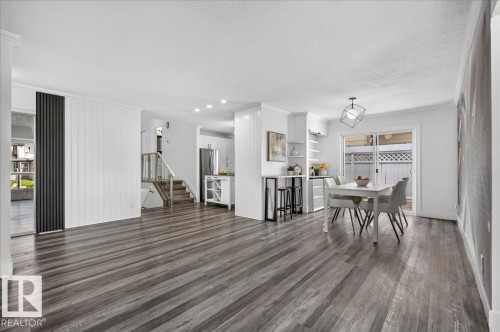18903 86A Avenue Nw, Edmonton, AB - Indoor Photo Showing Dining Room