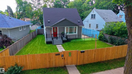 6111 119 Avenue Nw, Edmonton, AB - Outdoor