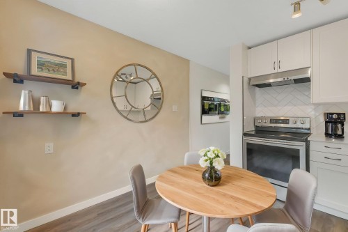 120 Morin Maze Nw, Edmonton, AB - Indoor Photo Showing Dining Room