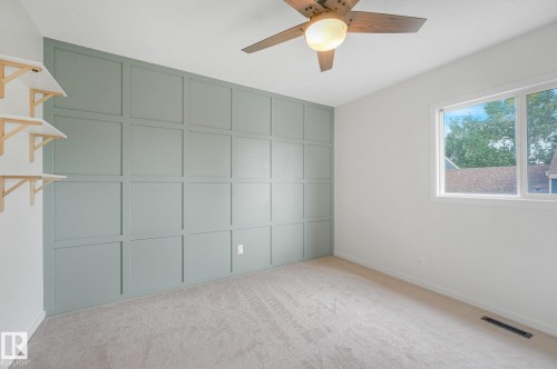120 Morin Maze Nw, Edmonton, AB - Indoor Photo Showing Other Room