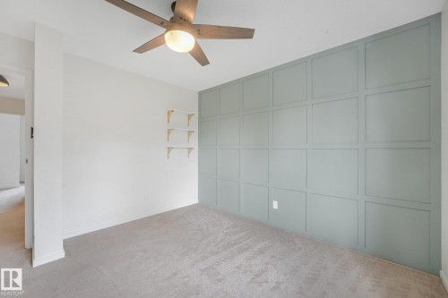 120 Morin Maze Nw, Edmonton, AB - Indoor Photo Showing Other Room