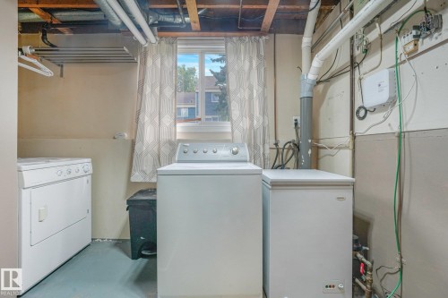 120 Morin Maze Nw, Edmonton, AB - Indoor Photo Showing Laundry Room