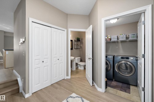 133 Greystone Crescent, Spruce Grove, AB - Indoor Photo Showing Laundry Room