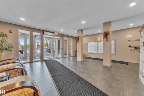 #323 274 Mcconachie Dr Nw, Edmonton, AB - Indoor