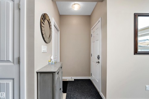 21915 99 Avenue Nw, Edmonton, AB - Indoor Photo Showing Other Room