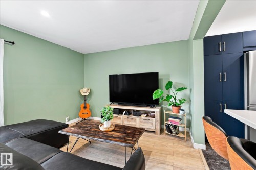 51 Birch Drive, Gibbons, AB - Indoor Photo Showing Other Room