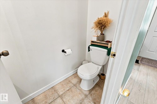 51 Birch Drive, Gibbons, AB - Indoor Photo Showing Bathroom