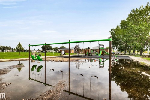 7211 132 Avenue Nw, Edmonton, AB - Outdoor