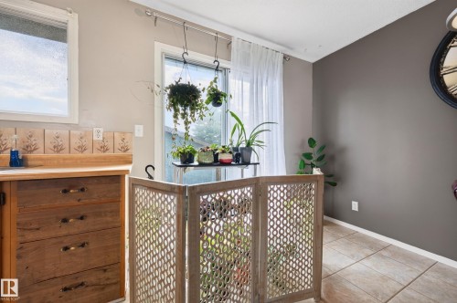 14531 31A Street Nw, Edmonton, AB - Indoor Photo Showing Other Room