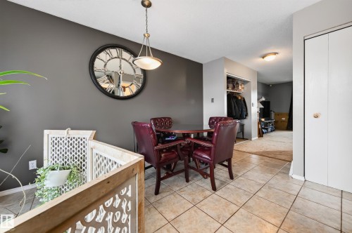 14531 31A Street Nw, Edmonton, AB - Indoor Photo Showing Other Room