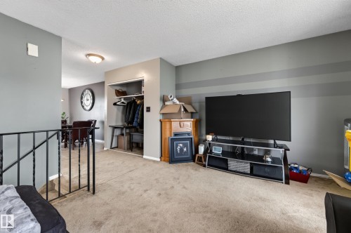 14531 31A Street Nw, Edmonton, AB - Indoor Photo Showing Other Room