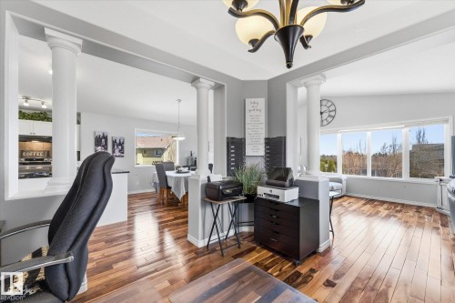 16303 37 Street Nw, Edmonton, AB - Indoor