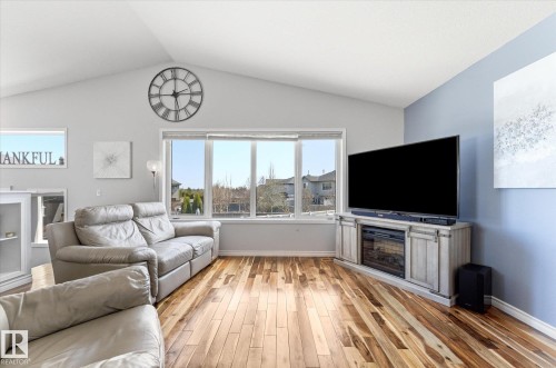 16303 37 Street Nw, Edmonton, AB - Indoor Photo Showing Living Room
