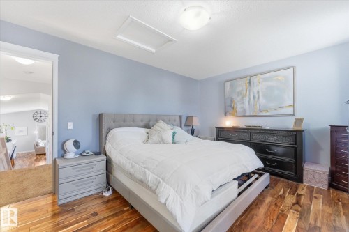 16303 37 Street Nw, Edmonton, AB - Indoor Photo Showing Bedroom