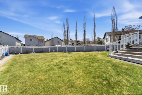 16303 37 Street Nw, Edmonton, AB - Outdoor