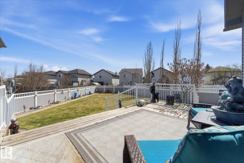 16303 37 Street Nw, Edmonton, AB - Outdoor