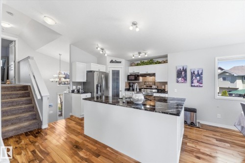 16303 37 Street Nw, Edmonton, AB - Indoor Photo Showing Kitchen With Upgraded Kitchen
