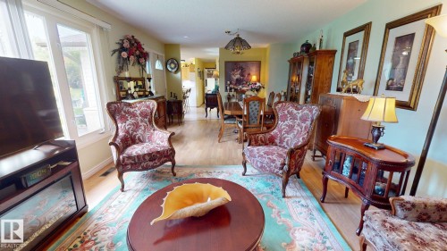 10032 108 Street, Westlock, AB - Indoor Photo Showing Living Room
