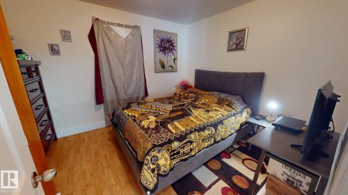 10032 108 Street, Westlock, AB - Indoor Photo Showing Bedroom