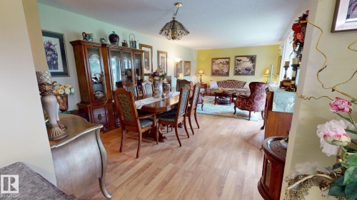 10032 108 Street, Westlock, AB - Indoor Photo Showing Dining Room