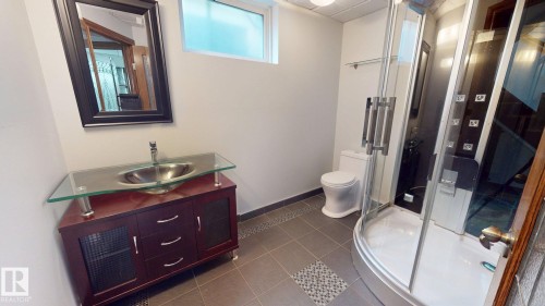 9503 77 Street Nw, Edmonton, AB 