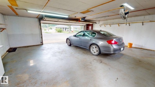 9503 77 Street Nw, Edmonton, AB 