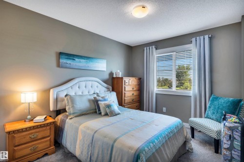 5033 Andison Close Sw, Edmonton, AB - Indoor Photo Showing Bedroom