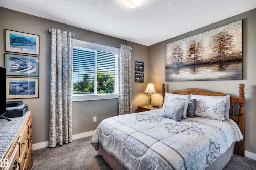 5033 Andison Close Sw, Edmonton, AB - Indoor Photo Showing Bedroom